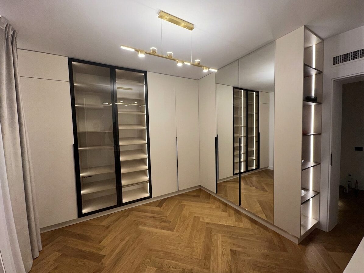 Bedroom wardrobe — project 1, Alexandru Burtea